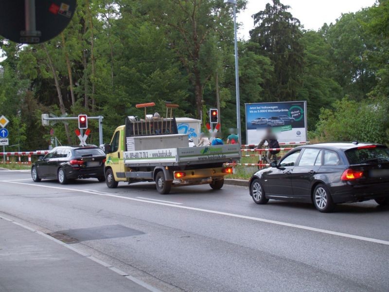 Freisinger Str., BÜ, geg. Bf Dachau-Stadt