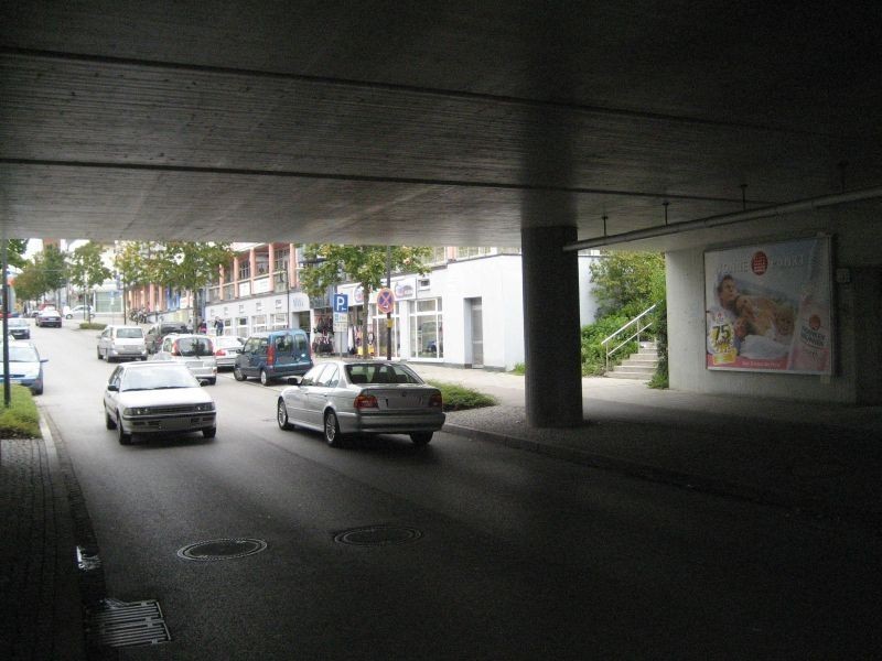 Untere Bahnhofstr./DB-Brücke saw.