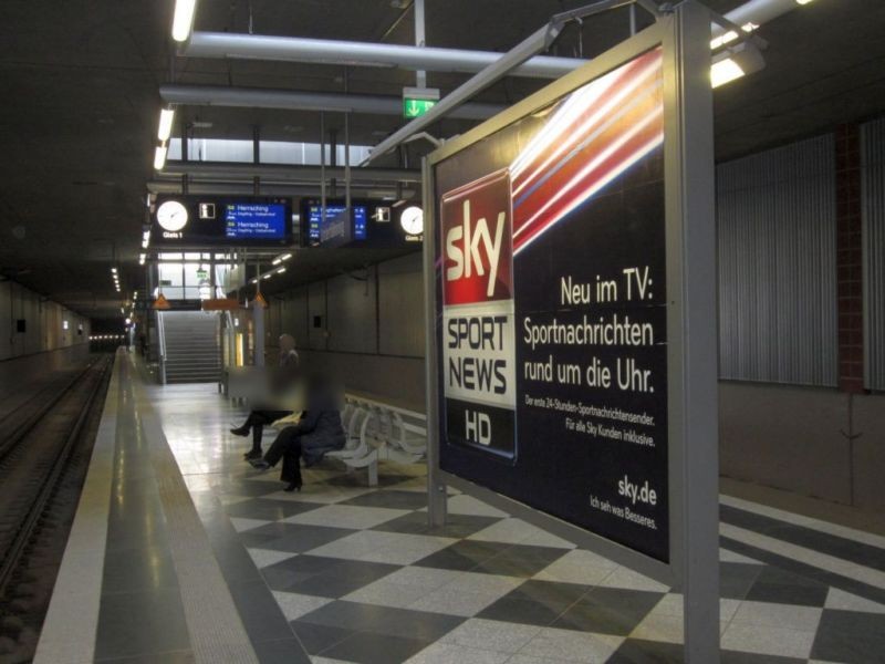 S-Bf Unterföhring, Bstg., Gl. 1, 2. Sto.