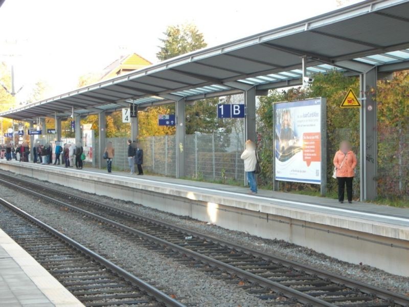 S-Bf Unterhaching, Bstg., Ri. München, 3. Sto.