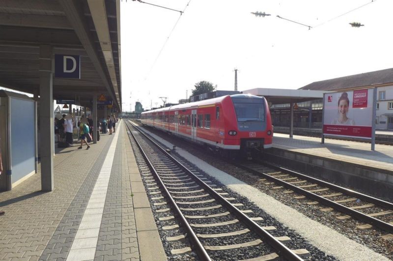 Hbf, Bstg., Gleis 4, 3. Sto.