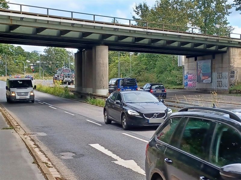 Forchheimer Str.,DB-Brücke,saw.rechts
