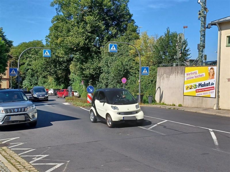 Bahnhofsplatz   1, nh. Bahnhof