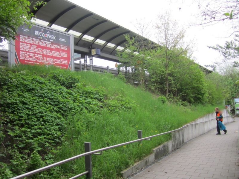 Bf, Bstg., Gleis 4, 6. Sto. We. li.