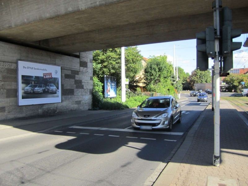 Stuttgarter Str./DB-Brücke saw.