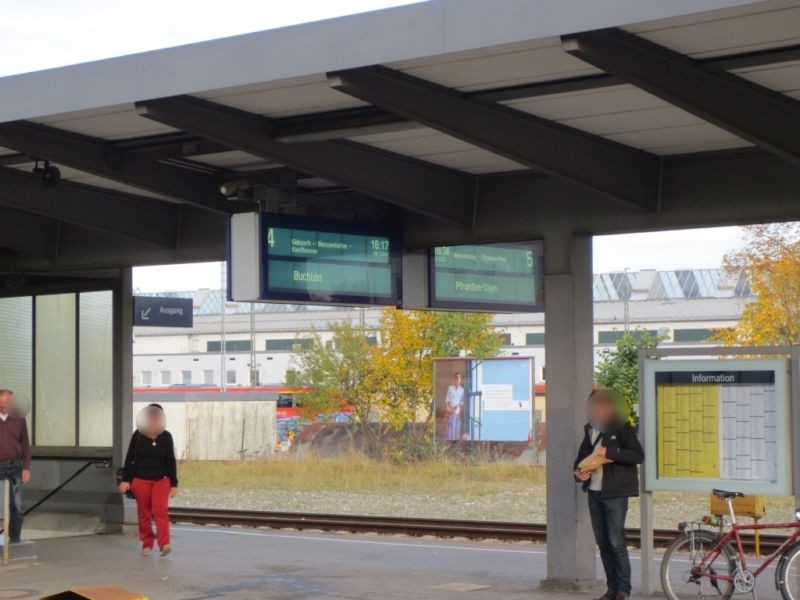 Hbf, Ostaufgang,Sicht Bahnsteig