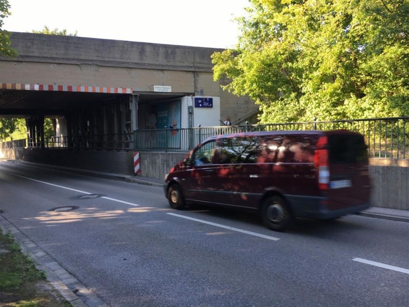 Hauptstr. Ufg. sew. / Aufgang Bf / Fuggerstr. Nh