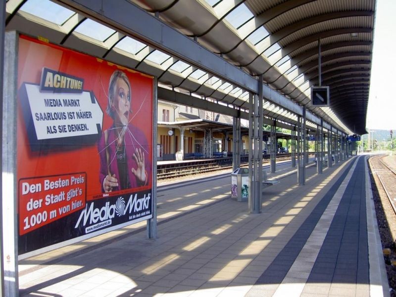 Hbf, Bahnsteig, Gleis 1/2, Seite Gleis 2