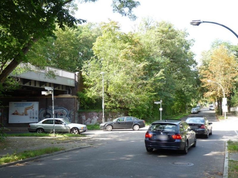 Elvirasteig, DB-Br.,Ri. Salzachstr.