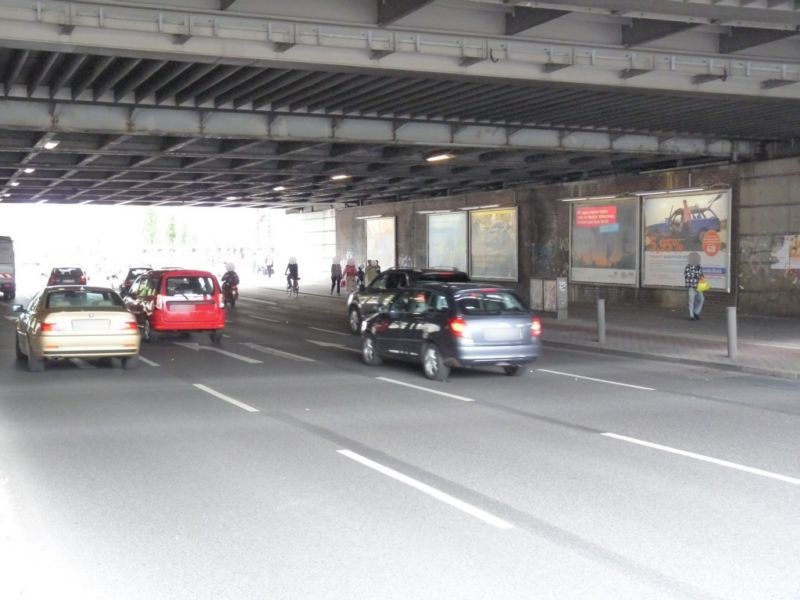 Klosterstr. Ufg./Ri. Brunsbütteler Damm/1. Sto.