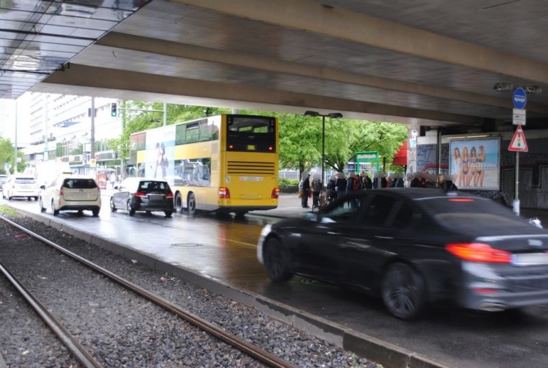 Karl-Liebknecht-Str.DB-Br,Ri.SpandauerStr, 1 Sto.