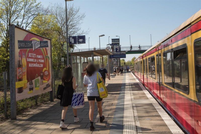 S-Bf Biesdorf,Bstg., Gleis 2,vor Zaun