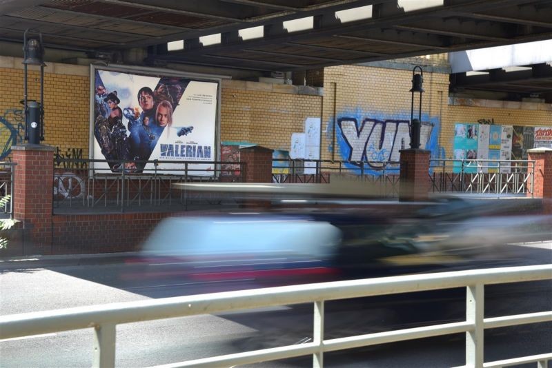 Albrechtstr./DB-Brücke Ri. Berlinickestr.