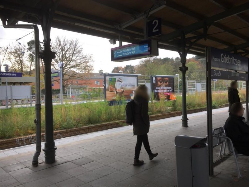 S-Bf Griebnitzsee, HGL 2,  1.Sto. Sicht v. S-Bahn