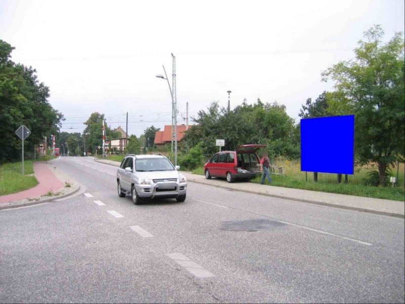 Senftenberger Str/Akazienallee