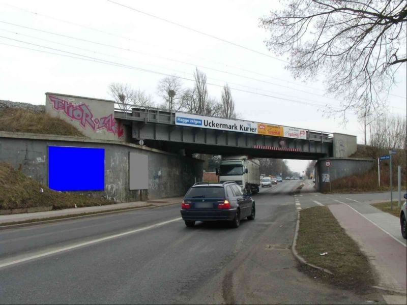 Schwedter Str. (B198) geg. Goethestr. quer