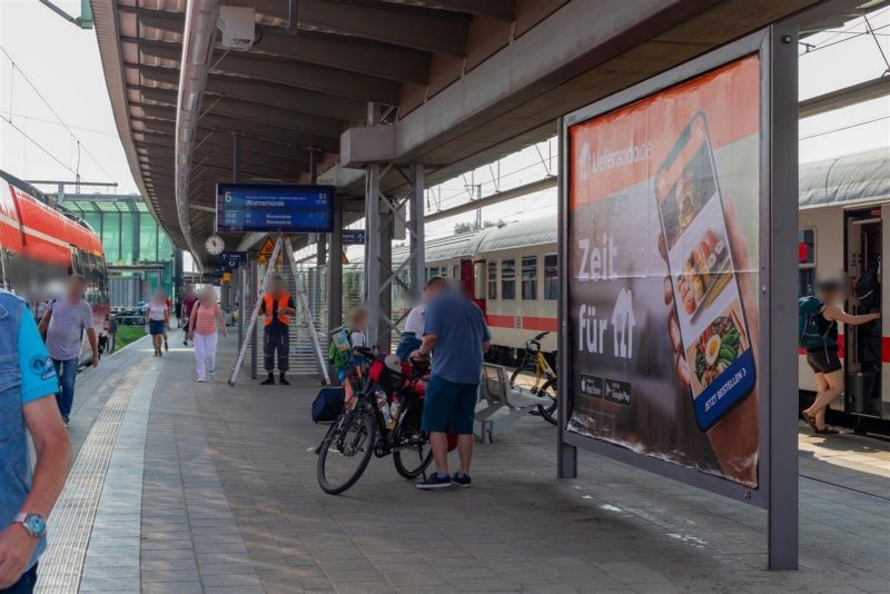 Hbf, Bstg. 2D,Gleis 5