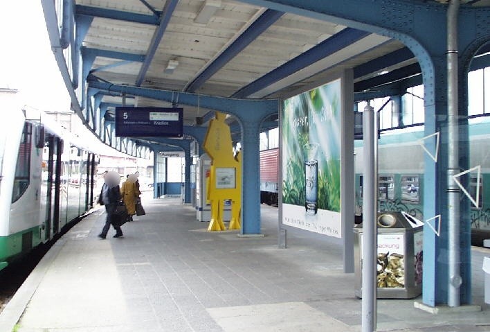 Hbf, Bstg., Gleis 5