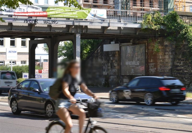 Herbert-Stauch-Str.,2. DB-Brücke,saw., links
