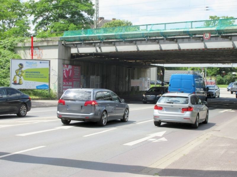 Walter-Rathenau-Str., vor EBÜ,saw., links