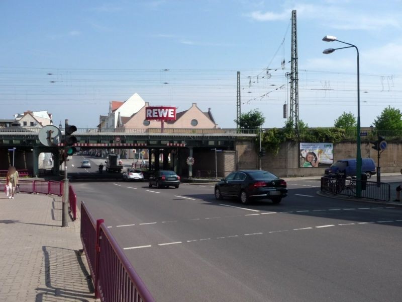 Köthener Str/Friedrichstr/Hst Bahnbrückental