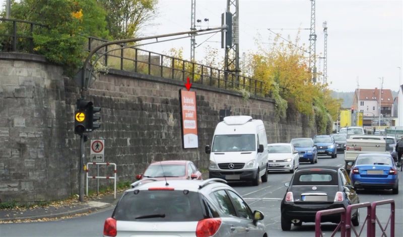 Rennbahn/Clemdastr. geg re. B7/B84