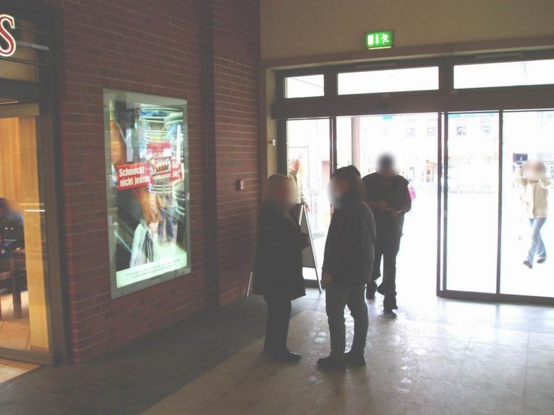 Hbf, EH, Ausg. Sophienblatt, links