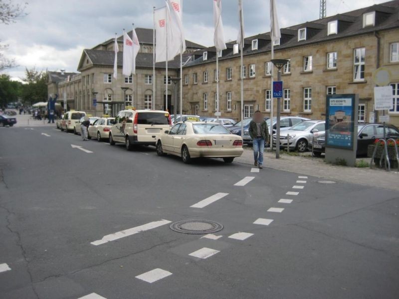 Bf, Bahnhofsplatz 1