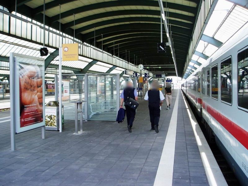 Hbf, Bstg., Gleis 3