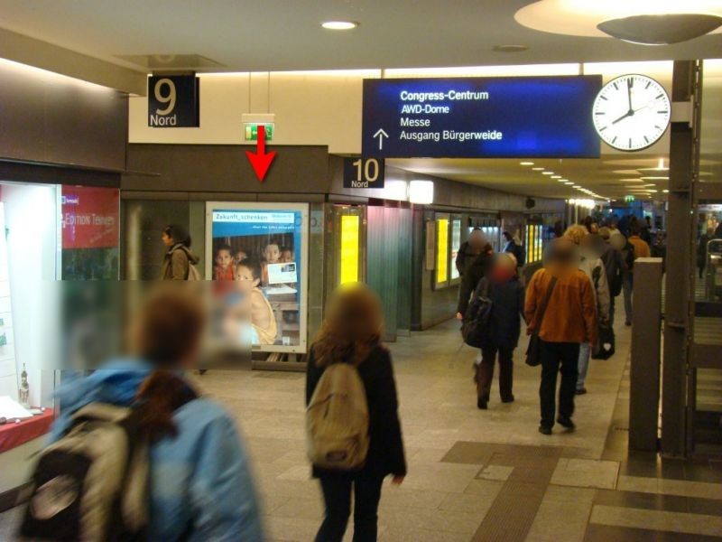 Hbf, Passage, Zugang Gl. 10 Nord