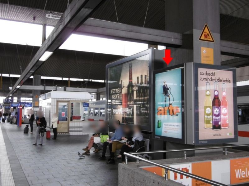 Hbf, Bstg., Gleis 17