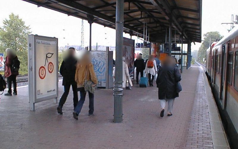 S-Bf Bilk, Bstg., Gl. 1, unter der Überdachung