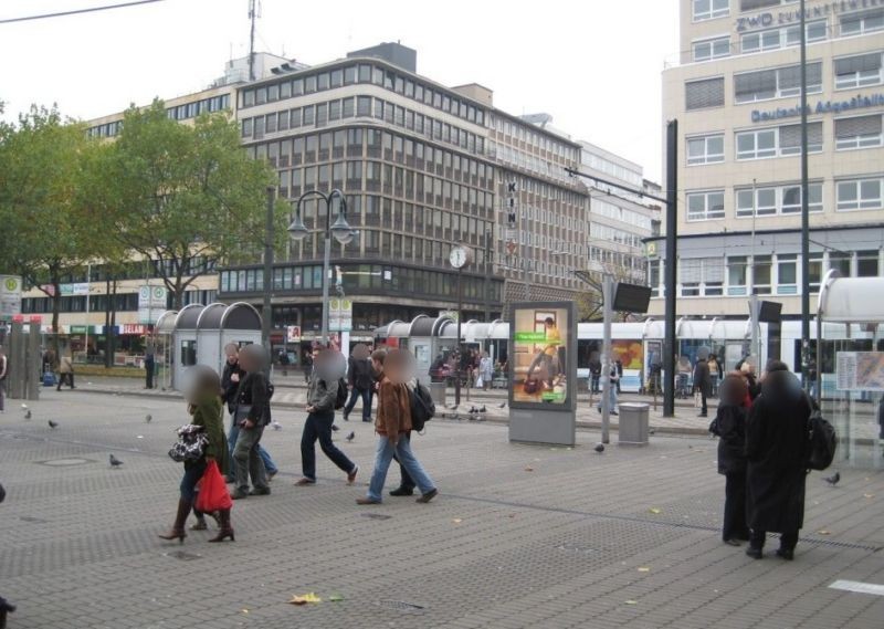 Hbf, Vorplatz, re.,Sicht EG