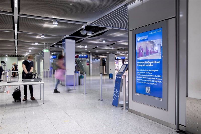 DUS_B140; Düsseldorf Airport SV