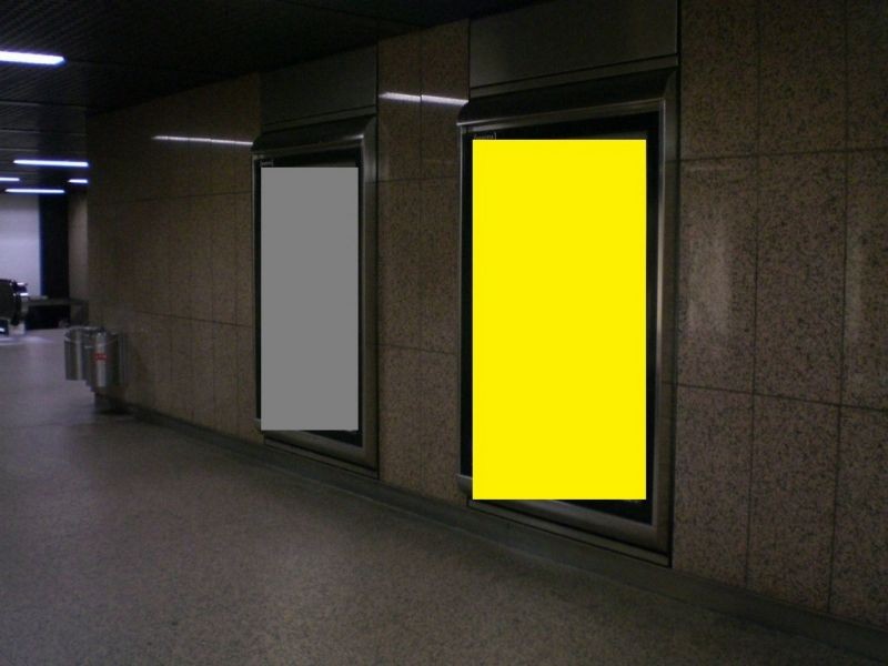 U-Bf Steinstr.,Ausg.geg.Berl.A.,Ri.M.-Lut.-Pl.,re.