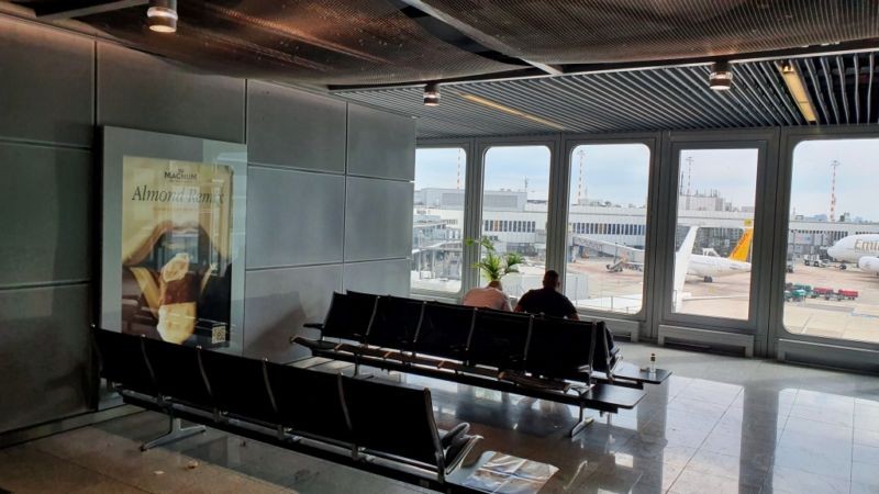 FH DUS Gates B E2 Fläche  8 ID 470