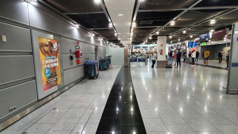 FH DUS Terminal Ankunft E0 Fläche 35 ID 291