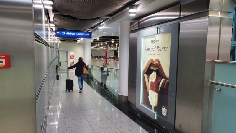 FH DUS Gepäckausg. E0 Fläche 49 ID 527