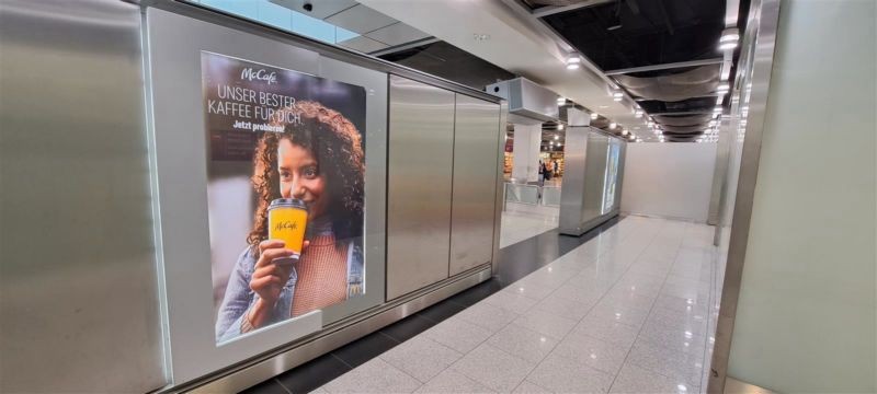 FH DUS Gepäckausg. E0 Fläche 27 ID 399