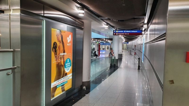 FH DUS Gepäckausg. E0 Fläche 48 ID 526