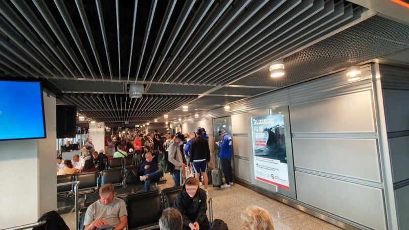 FH DUS Gates A E1 Fläche 15 ID 130