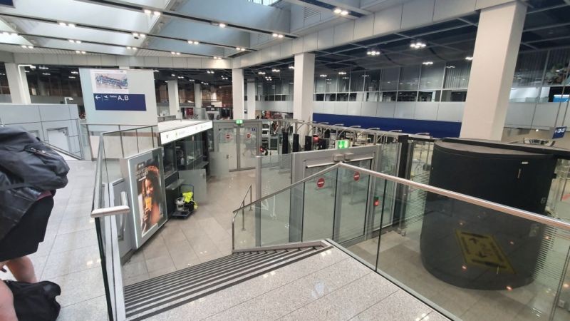 FH DUS Gates C E1 Fläche  2 ID 440