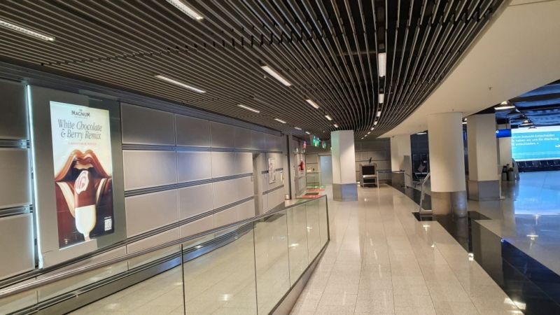 FH DUS Gepäckausg. E0 Fläche 17 ID 427