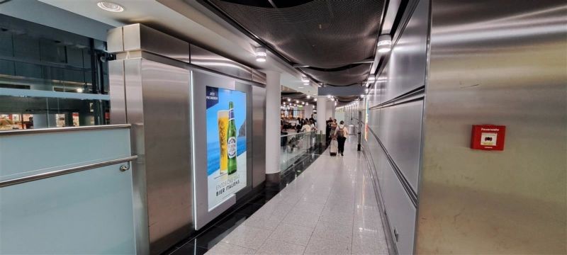 FH DUS Gepäckausg. E0 Fläche 26 ID 402