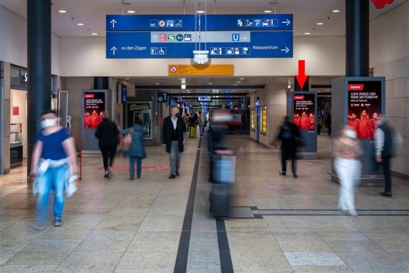 Hbf, B-Passage, v.Aufzug Ri. Ausg. Bresl.Pl., Gl.1