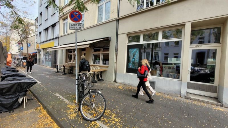 Neusser Str. 330