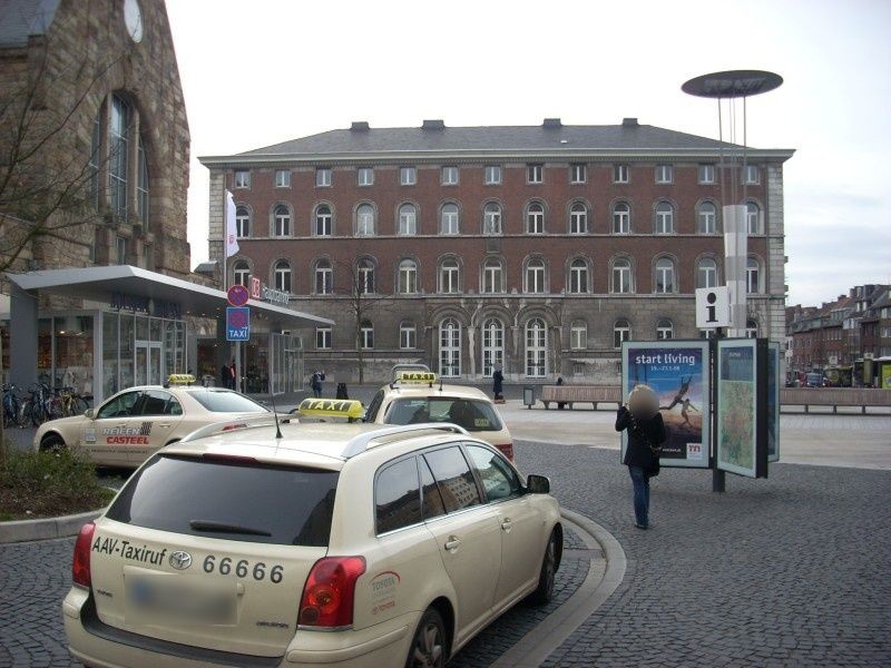 Hbf, Vpl., li. v. EG, CLP-Stern, Si. Taxenvorf.