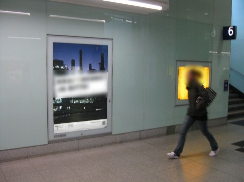 Hbf, Passage, Ri. EH, links, 3. Sto.