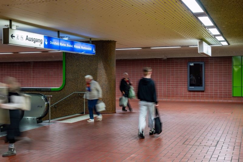 U-Bf Kampstraße, Ebene -2, Fahrtri. Hbf, Sto. 1