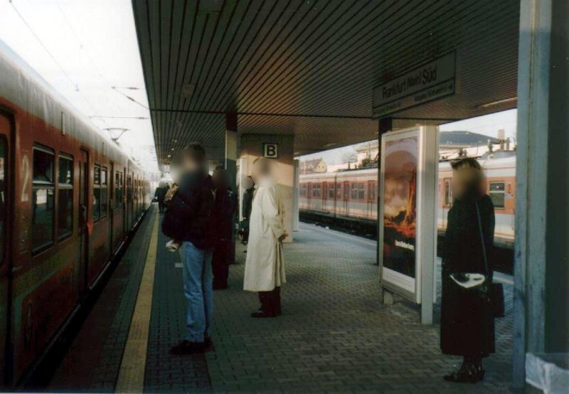 S-Bf Süd, Bstg., Gleis 4, 2. Sto.
